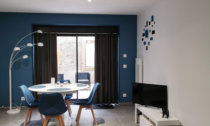 Baccarat Apartment | Cozy BACCARAT Apartment in City Center - Rated 9.8/10