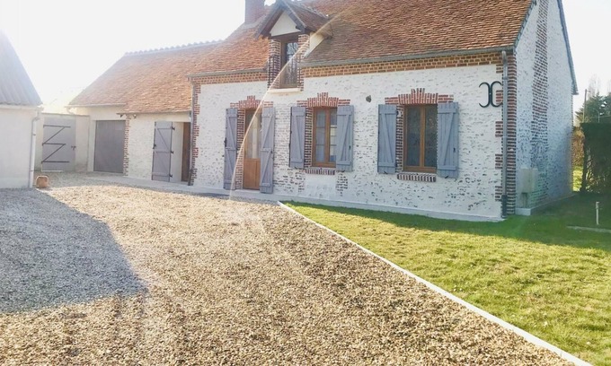 Mur-de-Sologne Cottage | Cozy Gite Mur-de-Sologne: Ideal for Families and Groups