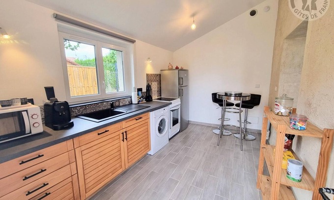 Neauphlette Cottage | Gite Neauphlette, 1 bedroom, 3 persons