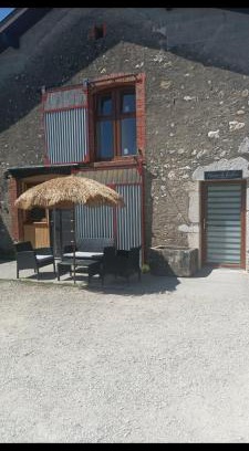 Seyssel House | Tranquil Gite Paisible: Family-Friendly with Pool Access