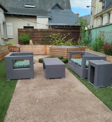 Longue-Jumelles House | Romantic Retreat at Gite Parenthèse with Spa & Hot Tub