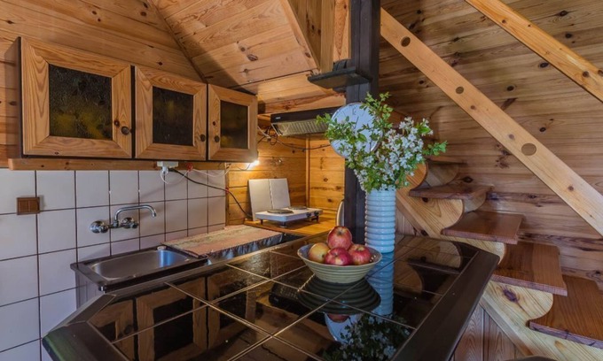 Sorkwity House | Gite Pili Pili: Ocean View Retreat with Pool & Spa