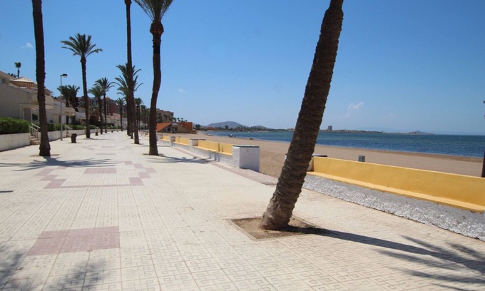 Playa Honda Cottage | Cozy Gite Playa Honda: Perfect for Families and Pets