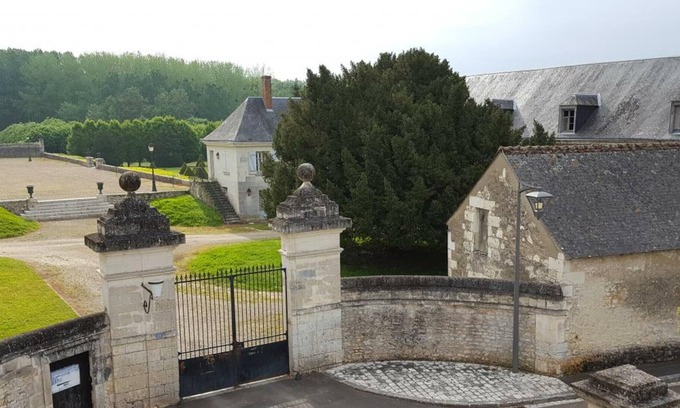 Pontlevoy Cottage | Family-Friendly Gite Pontlevoy with Kitchen Access