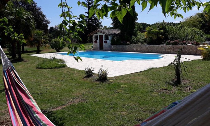 Conne-de-Labarde Apartment | Idyllic Gite Near Bergerac with Pool and Family-Friendly Amenities