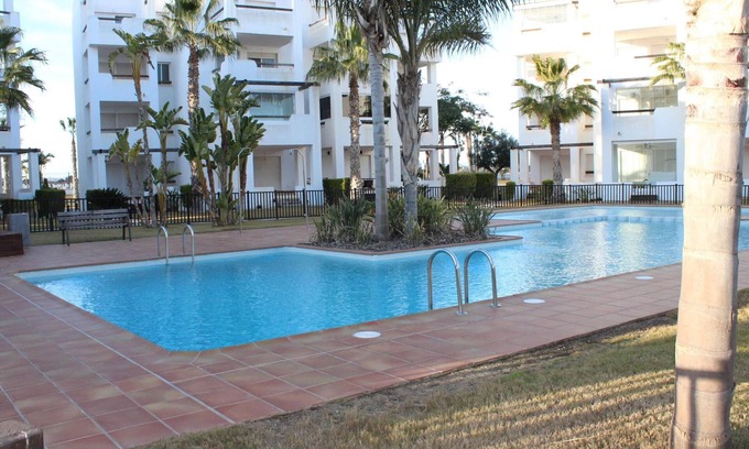 Torre-Pacheco Cottage | Comfortable Gite Roldán with Pool & Spa for 4 Guests