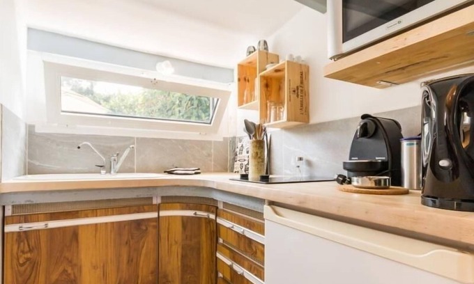 Saint-Brevin-l'Ocean Cottage | Cozy Studio Flat at Gite Saint-Brevin-les-Pins for 2