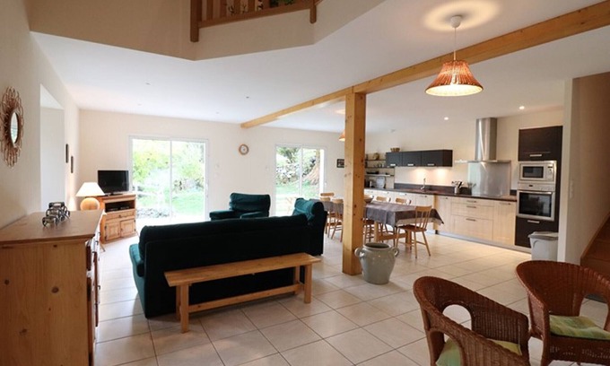 Saint-Clement Cottage | Gite Saint-Clément, 2 bedrooms, 4 persons