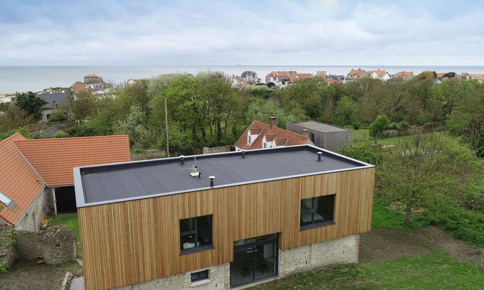 Ambleteuse House | Gite Saint Jacques: Guest Rated 9.8, Pet-Friendly Retreat