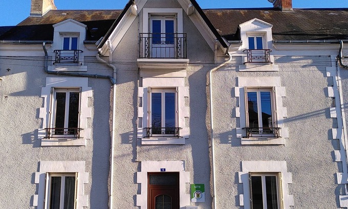 Scoury Cottage | Comfortable Gite Saint-Marcel: Family-Friendly Retreat
