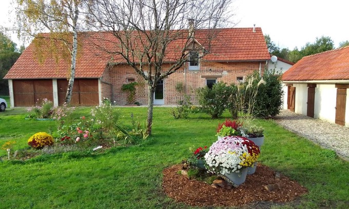 Marcilly-en-Gault House | Discover Gite Sologne: 4-Star Child-Friendly Escape