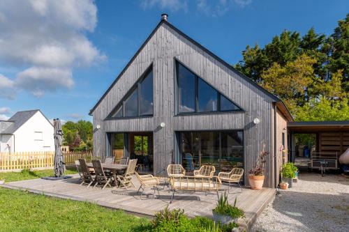 Sarzeau House | Pet and Child Friendly Stays at Gite ty laouen