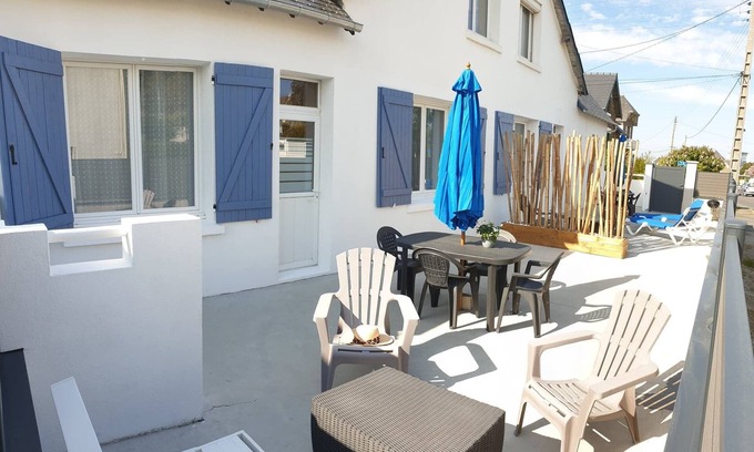 Etables-sur-Mer House | Gîte TY MAO: Oceanfront Retreat with Pool & Spa Amenities
