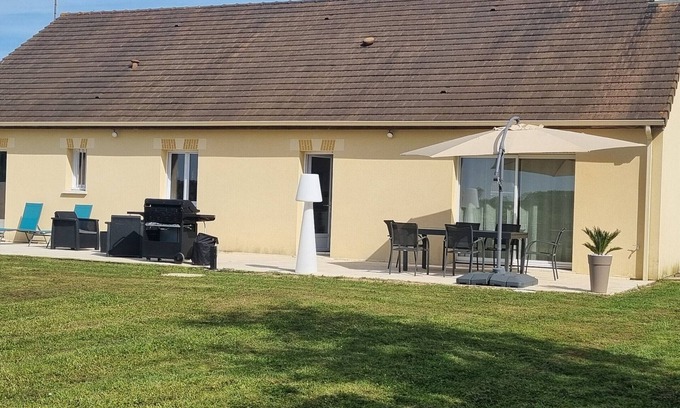 Vicq-sur-Nahon Cottage | Cozy Gite Vicq-sur-Nahon with Spa & Family Amenities