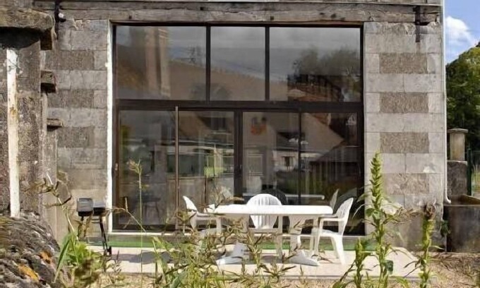 Saint-Avertin Cottage | Charming Gite in Quiet Hamlet Near Tours with Spa & Pool