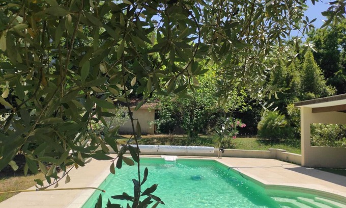 Piolenc Cottage | Idyllic Cottage with Pool, Terrace & Ocean Views