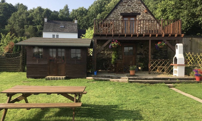 Camors Ski Chalet | Gites de Camors: Family-Friendly Retreat with Pool Access