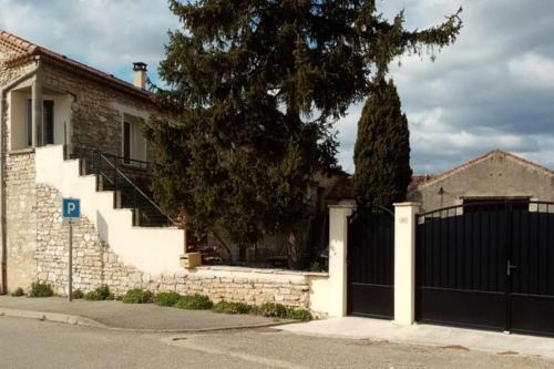 Orgnac-l'Aven Apartment | Pet-Friendly Gites de l'aven with Oceanfront Views