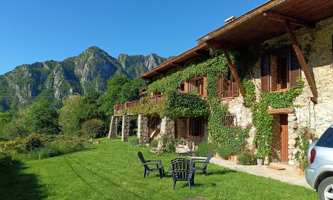 Roquebilliere House | Serene Gites de la Brasca with Breathtaking Mountain Views