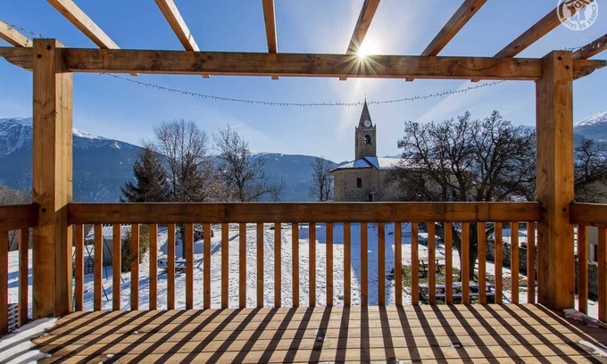 Saint-Michel-de-Maurienne House | Convenient Gites DE Beaune - LE Brequin with Kitchen Access