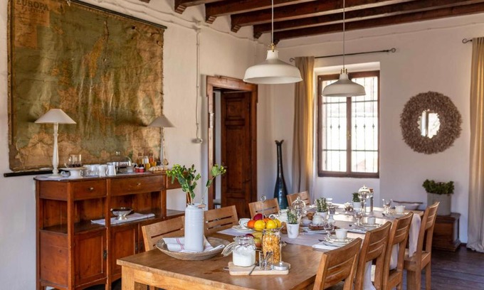 Ala Bed & Breakfast | Pet-Friendly GIULIO Mountain B&B with Ocean View Awaits