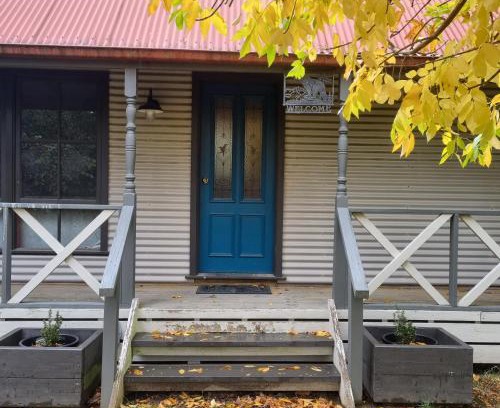 Macclesfield House | Giyabwe Cottage: Highly Rated Family-Friendly Retreat