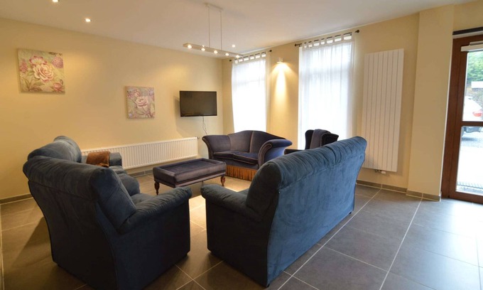 Attenrode House | Exceptional Holiday Home in Glabbeek with Garden & Breakfast