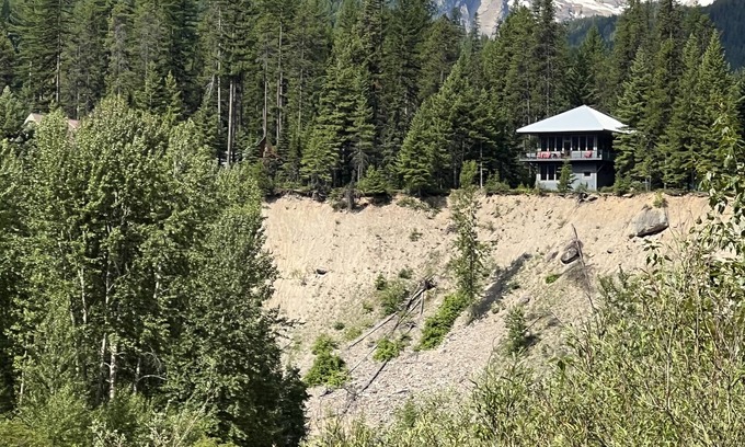 Essex House | Experience Glacier Park Montana Lookout Tower's Top Amenities