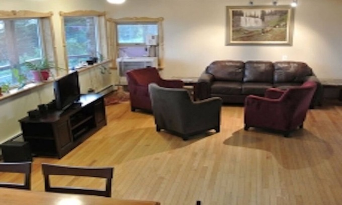 Haines Cabin | Experience Glacier Views at Our Waterfront Haines Retreat