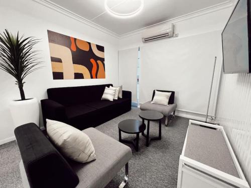 Suva Apartment | Explore Gem 5 Gladstone - Modern 2 Bedroom Retreat in Suva