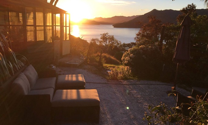 Kenepuru Head Bed & Breakfast | Eco-Friendly Glam Camping Experience in Sounds Paradise