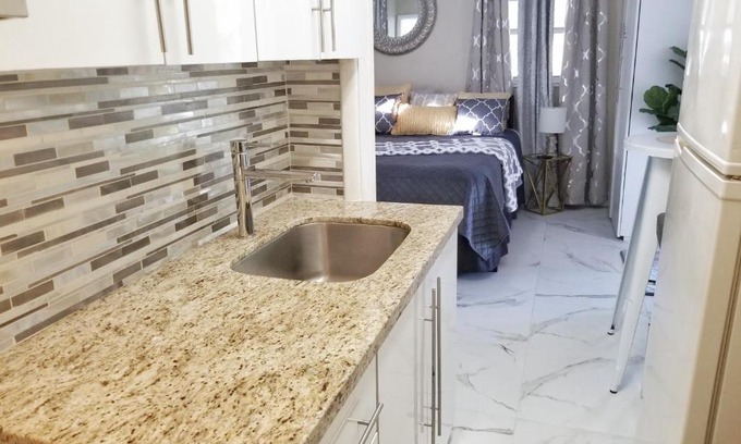 Little Ranches House | Inviting Studio Retreat Just 4 Miles from the Beach