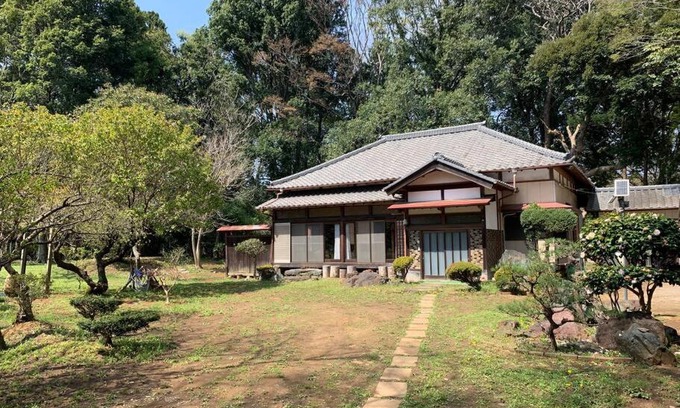Yotsukaido House | Experience the Serenity of GlampHouse Hananomori