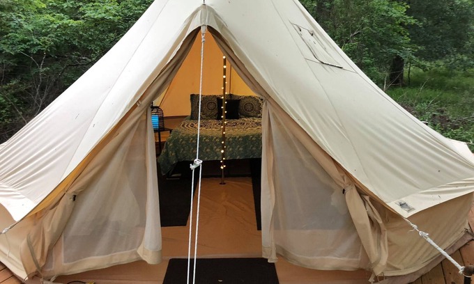 Broken Bow RV Rental | Relaxing Glamping Experience with Breakfast Included