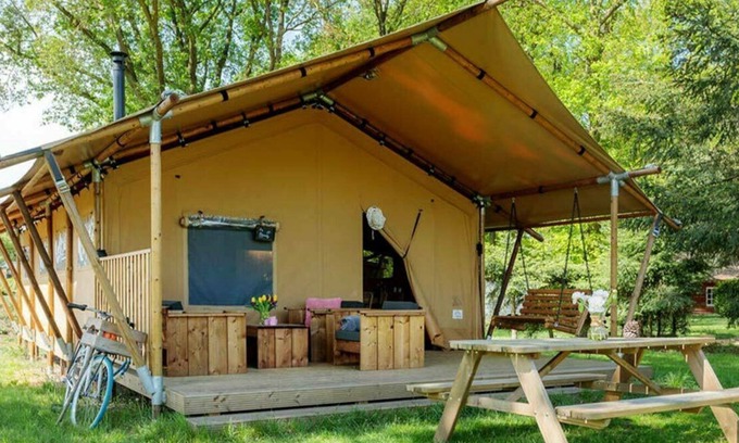 Uden House | Unique Glamping Experience in a 6-Person Safari Tent