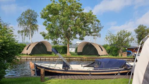 Municipality of Aalsmeer Other | Unique Glamping Experience by the Water Near Amsterdam