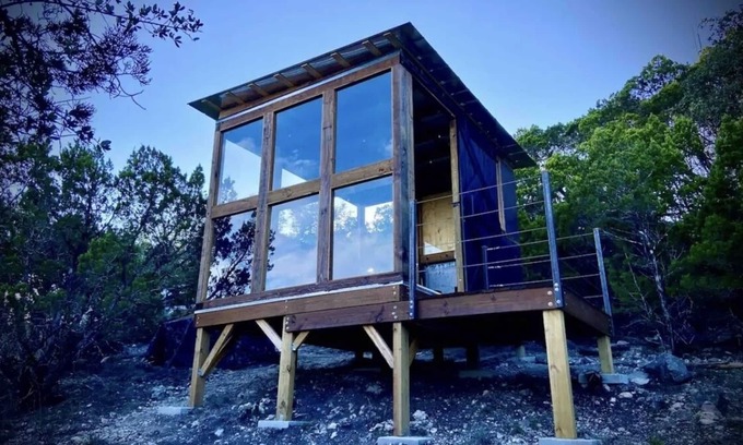 Oatmeal Cabin | Cozy Glamping Cabin with Kitchen & Family-Friendly Amenities