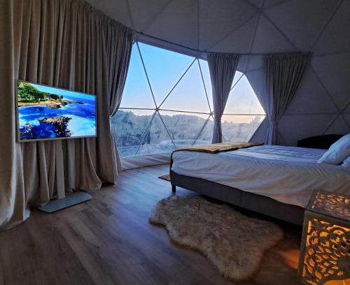 Abrantes Other | Eco-Friendly Retreat with Oceanfront Views & Spa Services