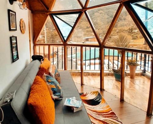 Ibague House | Pet-Friendly Glamping Ibanazk: Perfect for Family Getaways