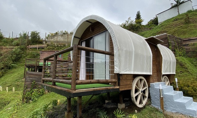 El Penol Cabin | Experience Glamping at La Cepa in Beautiful Guatapé