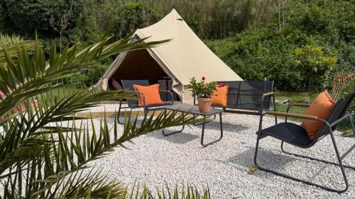 Torino di Sangro Other | Glamping La Yurta nel Verde luxe ingerichte 4persoons Belltent