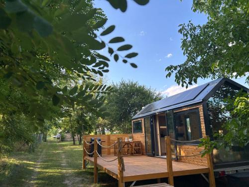 Breclav Apartment | Glamping Lednice Tiny House