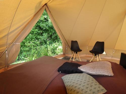 Twijzel Other | Glamping Lodge in Friesland near Nature Reserves, cleaning included
