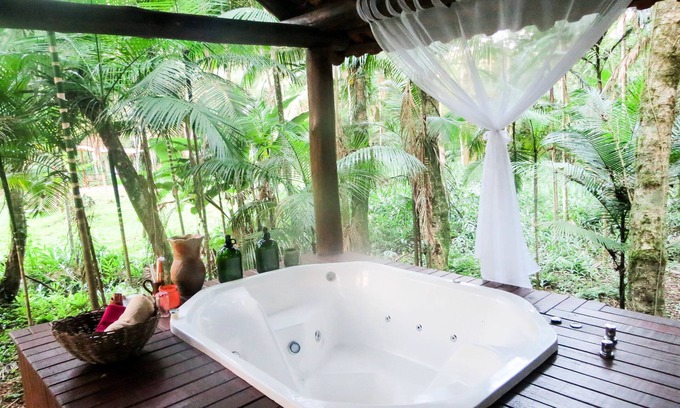 Iporanga Hotel | Experience Glamping Mangarito: Pool, Spa & Family Fun