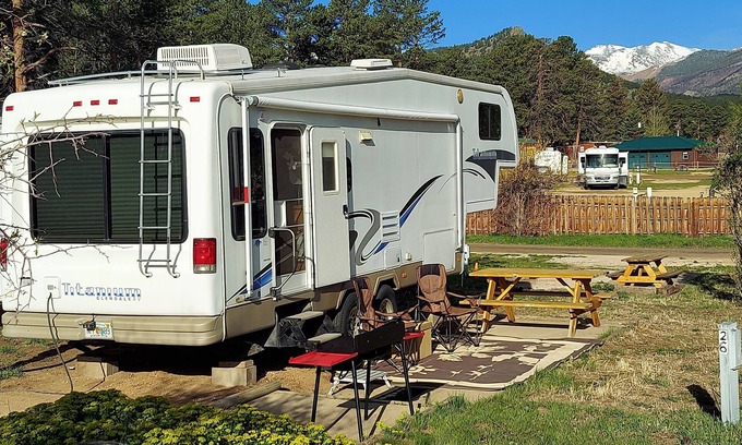Estes Park House | Discover Cozy Glamping near Rocky Mountain National Park