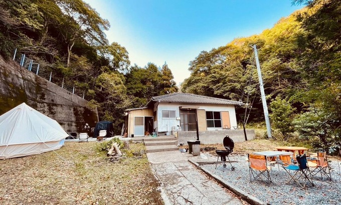 Shirahama RV Rental | Experience Glamping in Nishimuro District, Wakayama