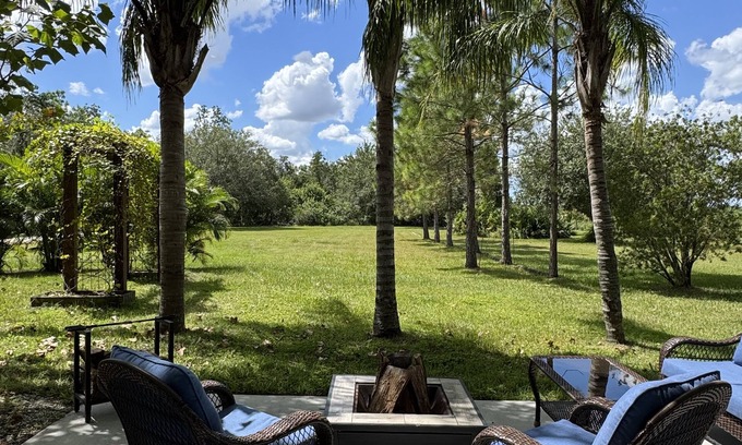 Braden River House | Experience Unique Glamping Near Lakewood Ranch and Sarasota