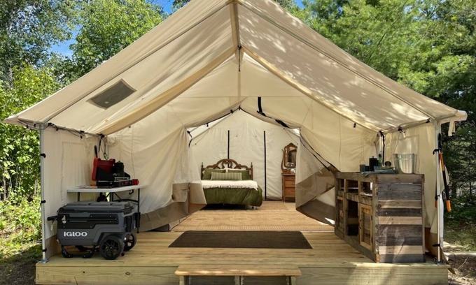 Cook RV Rental | Unforgettable Glamping Experience on Lake Vermilion