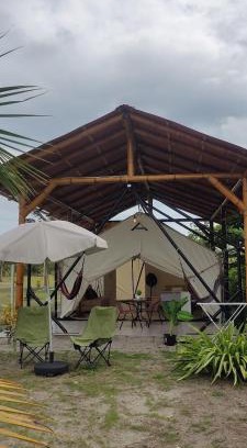 Mompiche Other | Glamping premium vista al río Isla Portete