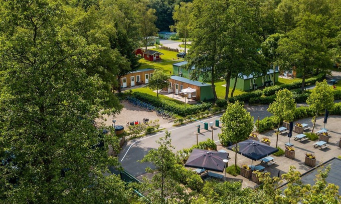 Municipality of Amstelveen House | Cozy Glampingtent 6 with Spa and Family-Friendly Amenities